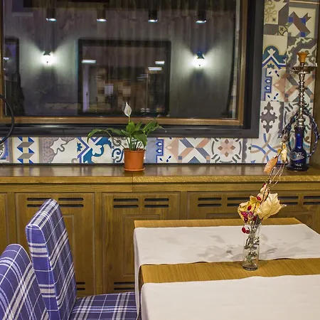 Trigrad Hotel Отель