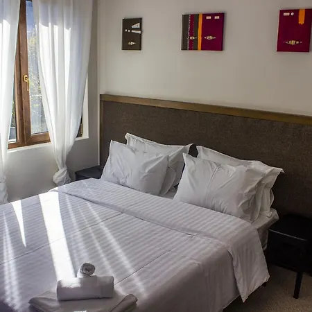Отель Trigrad Hotel Триград