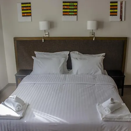 Trigrad Hotel Отель 2*